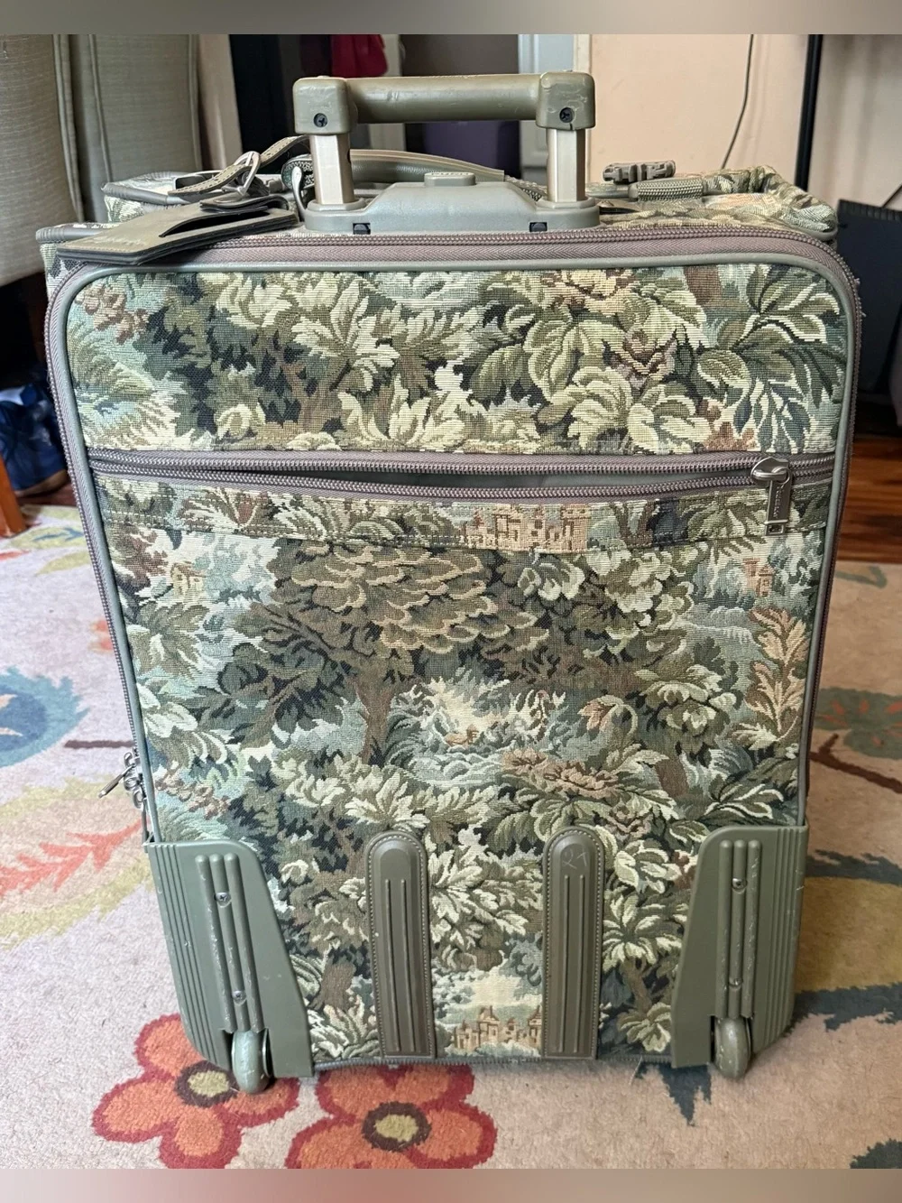 Vintage Pathfinder Floral Rolling Suitcase in Sage and Beige